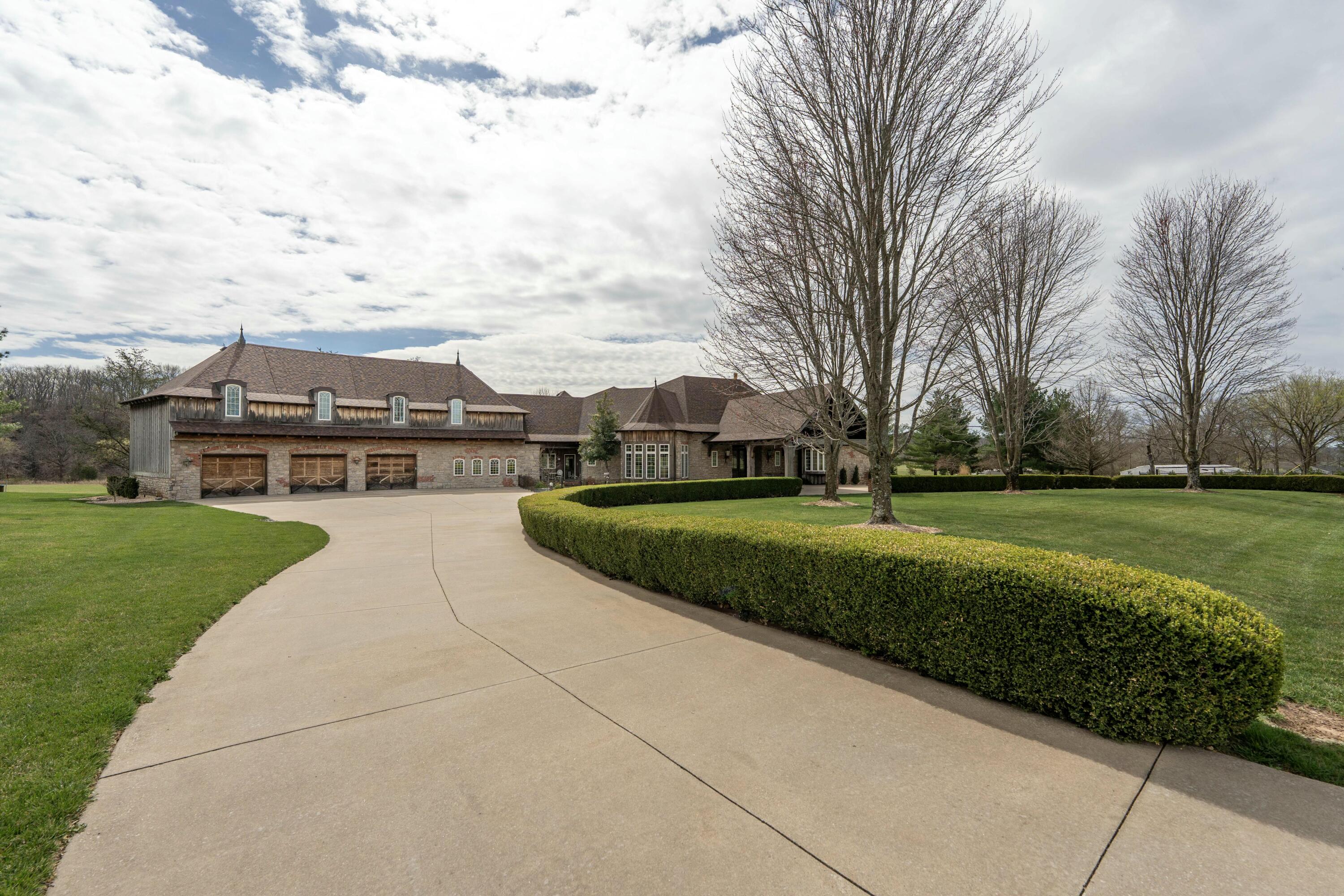 Natural Bridge Farms - Residential