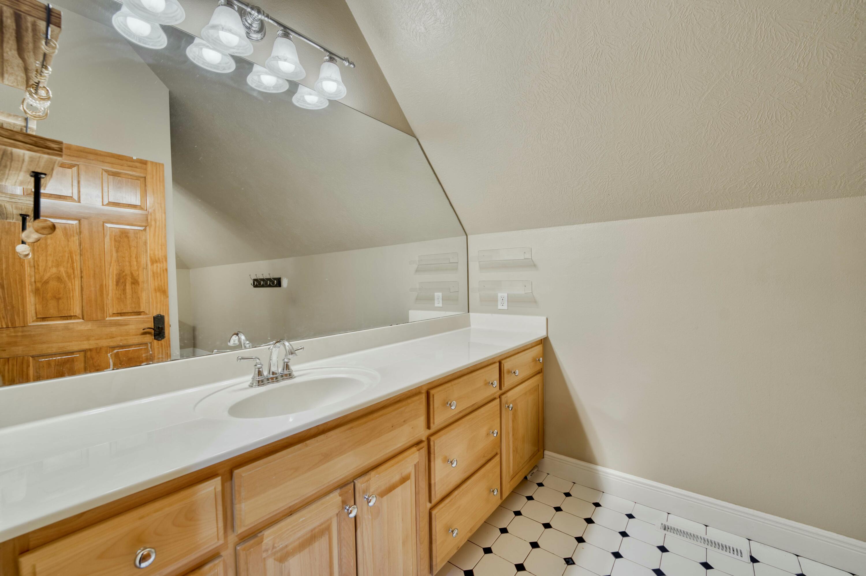 Natural Bridge Farms - Residential