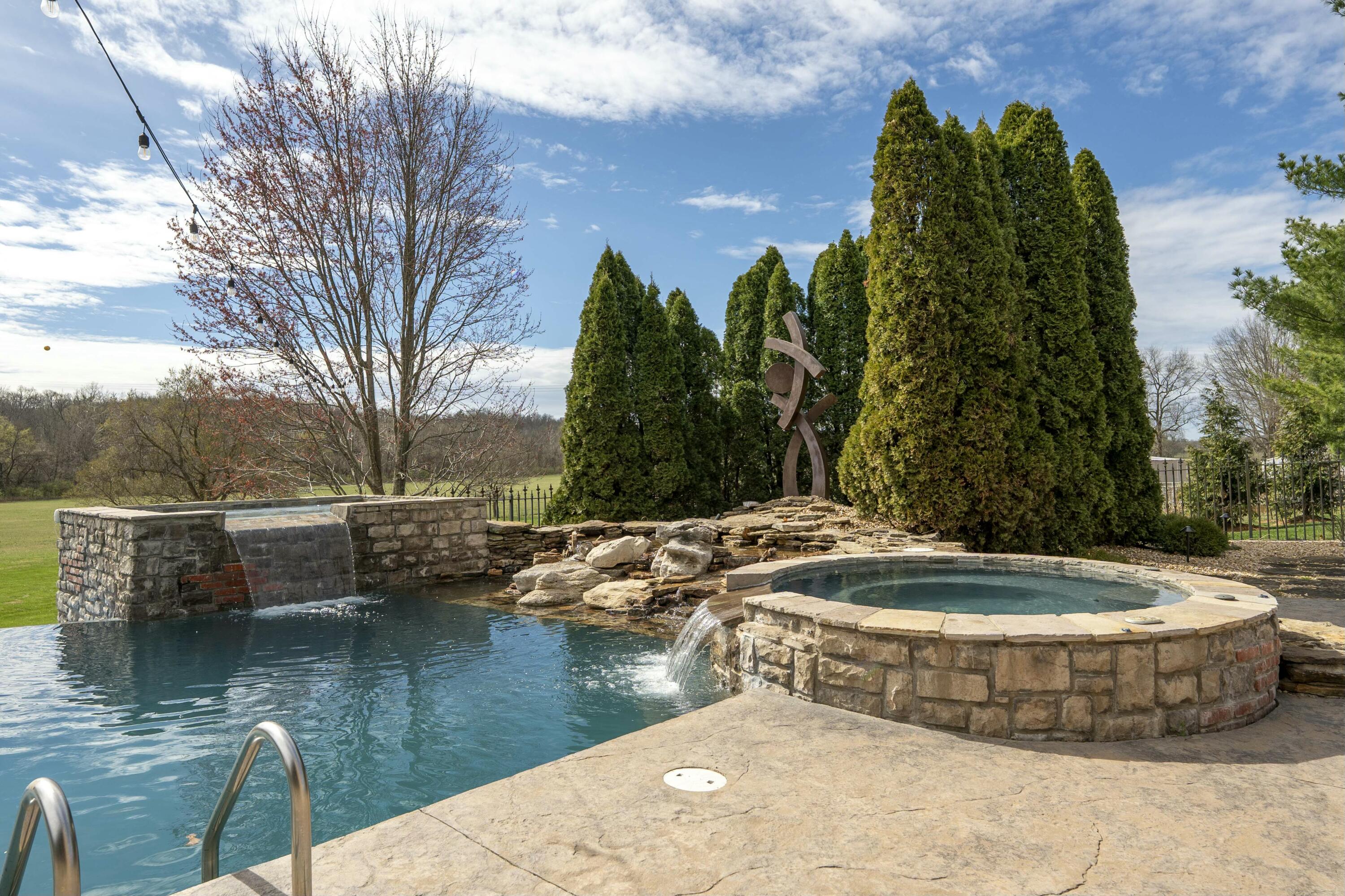 Natural Bridge Farms - Residential