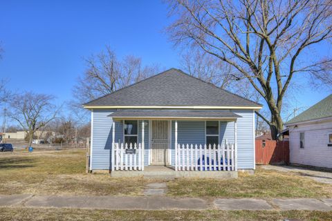 Photo of 1417 W A Street, Joplin, MO 64801 (MLS # 60323840)