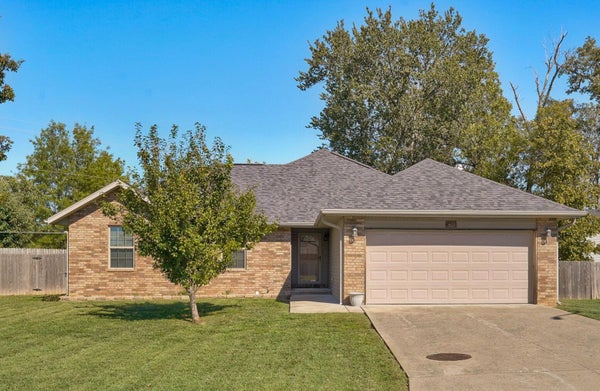 2563 E CULPEPPER CT, REPUBLIC, MO 65738 - Image 47ae4b18e6e8b2b67a9bd57fa71db00f/591229678