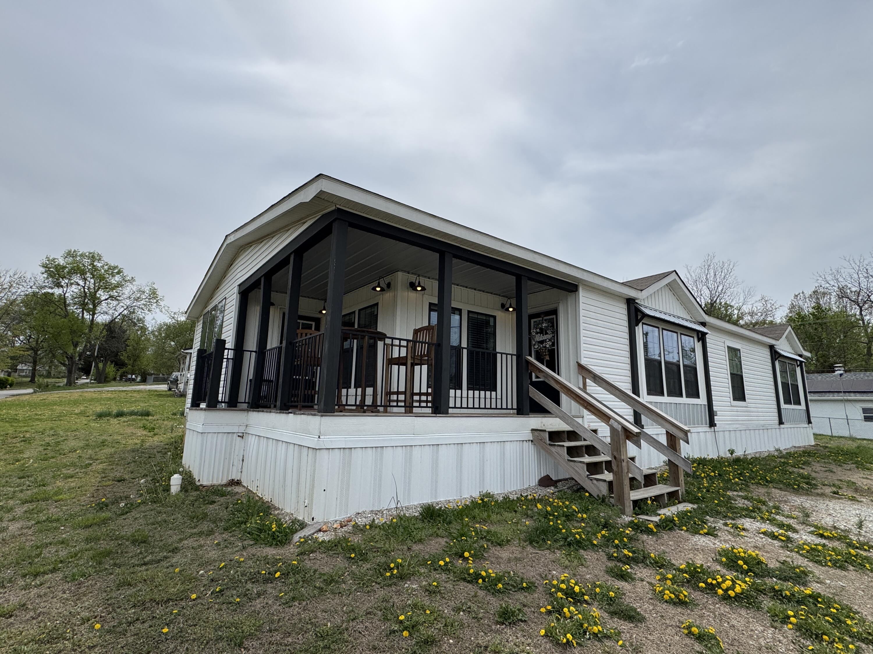 Listing image 1