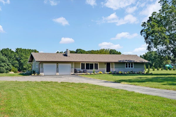 4967 E FARM ROAD 66, SPRINGFIELD, MO 65803 - Image 48bd084baa7022d5c6018f97edffa65a/2814677791
