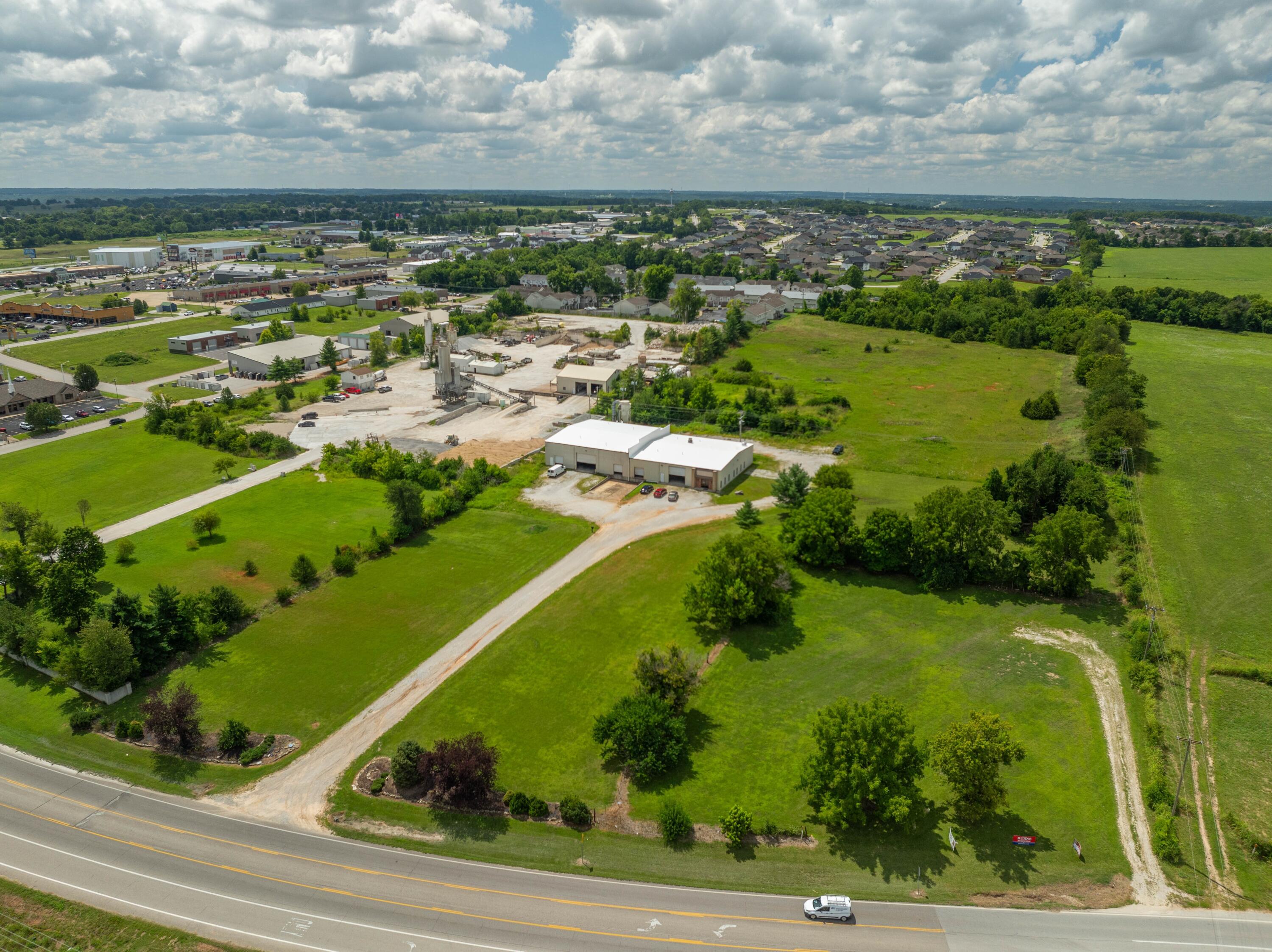 2420 W State Highway Cc