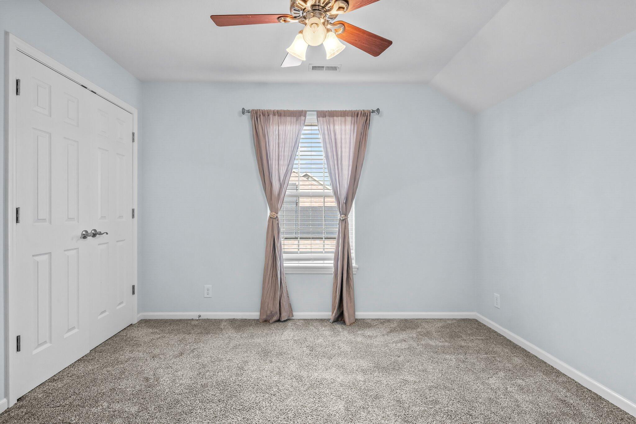 Shyanne Est - Residential