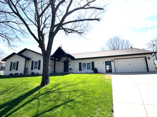 8 MIDVIEW DR, KIMBERLING CITY, MO 65686 - Image 4bf689aeabfcc606a18a22fb8b0a38d8/2190962668