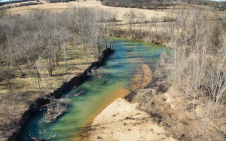 000 E Farm Road 164