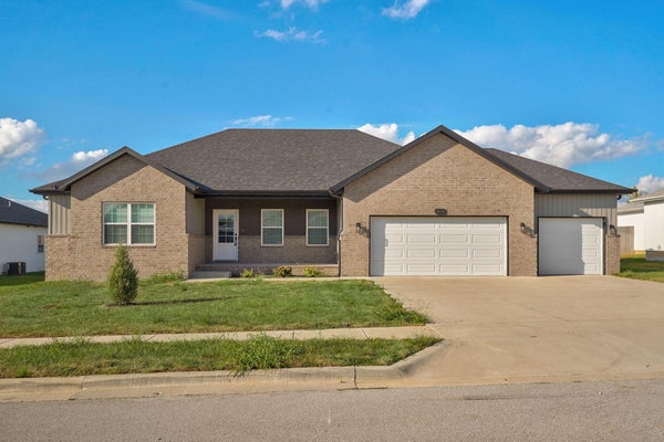 553 DELAWARE CT, ROGERSVILLE, MO 65742 - Image 4d752f628b00bf65e20b0a5ca61db07d/2061215527