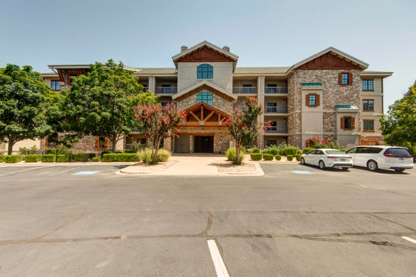 250 LAKEWOOD DR APT 8205, HOLLISTER, MO 65672 - Image 4d96f71fbe2b7b94191e444ba80ee18e/2192816045