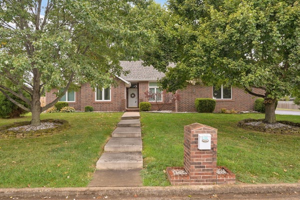 515 N ELLEN ST, NIXA, MO 65714 - Image 4e25e12683c8b0a7ed10389483d434c1/1792379652
