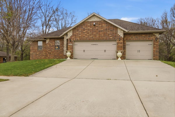 5618 E PEARSON PKWY, STRAFFORD, MO 65757 - Image 4e5477bc74810e1ad33e4575c2a24ab2/3527571230