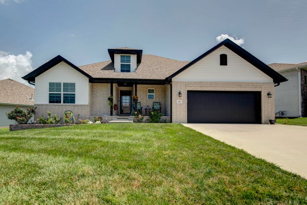 813 BREWER AVE, NIXA, MO 65714 - Image 4fc770a12c09beb07b2665ae1c3abdae/2181832951