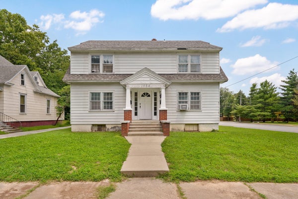 1504 N SUMMIT AVE, SPRINGFIELD, MO 65803 - Image 500c927fc0ba5f517c5a06deeb11c890/774394166