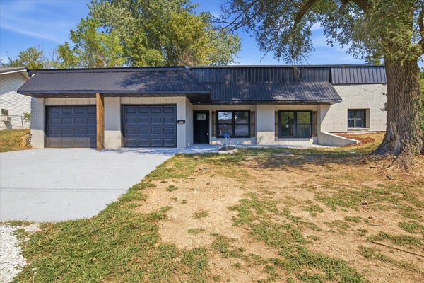 507 W 7TH ST, MOUNTAIN GROVE, MO 65711 - Image 50ce79d20d7e49e375917a4bb6337a4f/2665679491