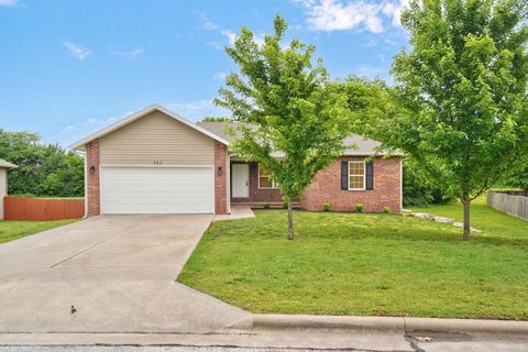 Photo of 723 Becky Street, Willard, MO 65781 (MLS # 60324306)