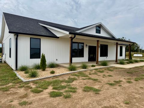 Photo of 1883 S Farm Road 107, Springfield, MO 65802 (MLS # 60306518)