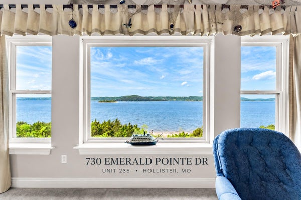 730 EMERALD POINTE DR APT 235, HOLLISTER, MO 65672 - Image 52bdf95aa0f22c7a25d6a94700cb61ba/1306794725