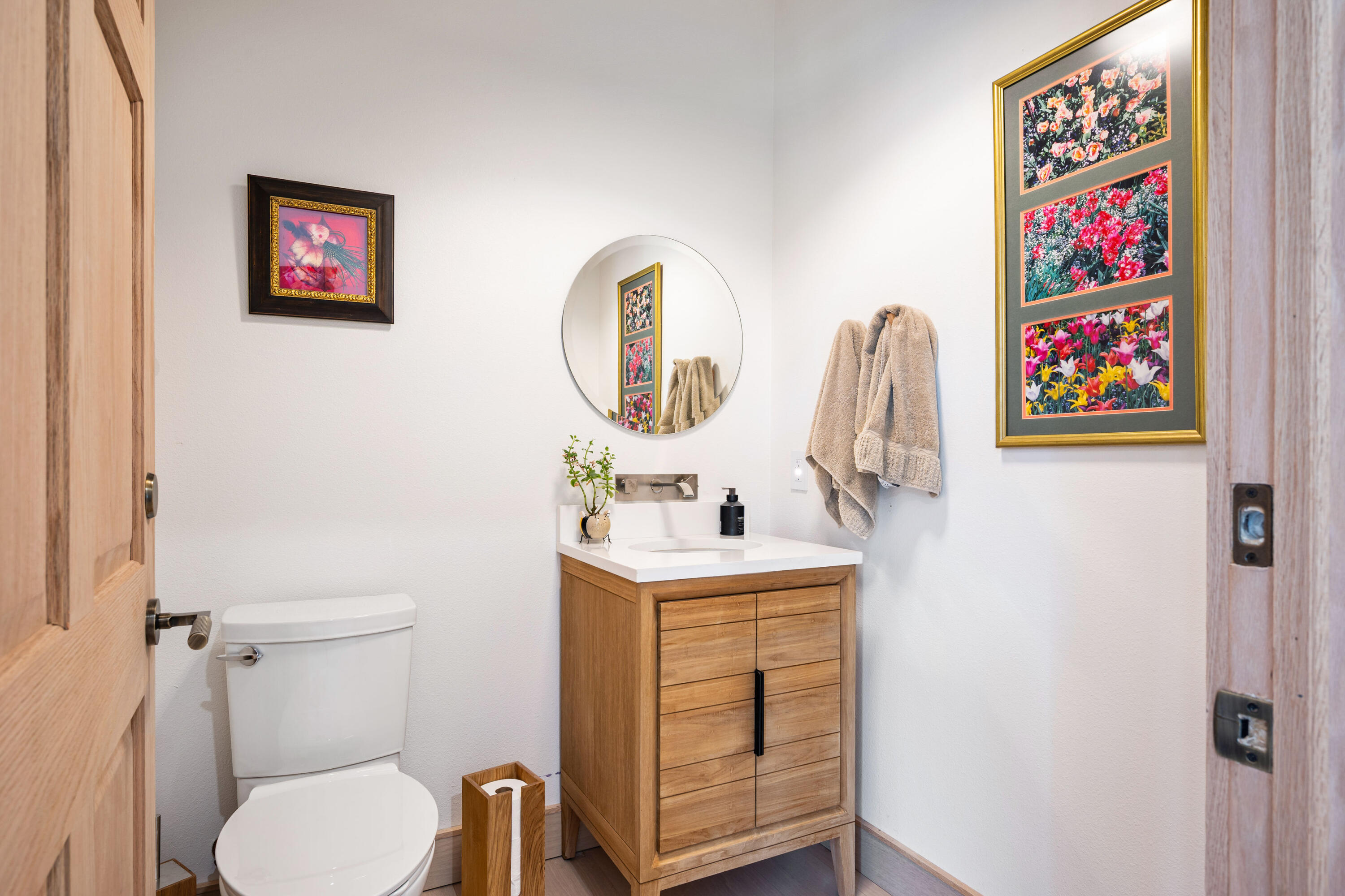 Cape Fair, Missouri, 65624, United States, 3 Bedrooms Bedrooms, ,4 BathroomsBathrooms,Residential,Active,1944074