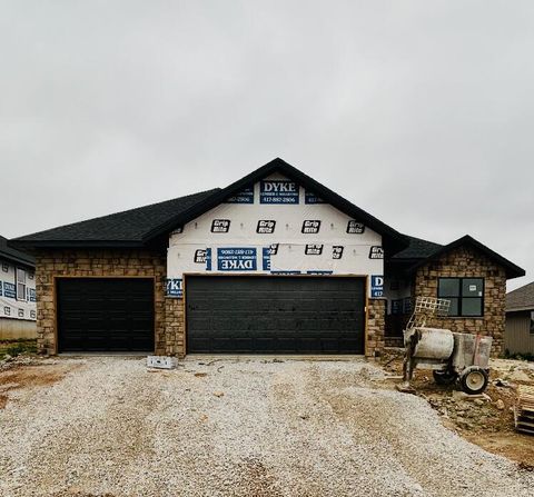 Photo of 935 S Pindall Lane, Nixa, MO 65714 (MLS # 60324462)
