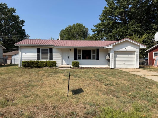 917 S EAST ST, MOUNT VERNON, MO 65712 - Image 5489548aa9b207f57ef8385c9e6adfec/399515134