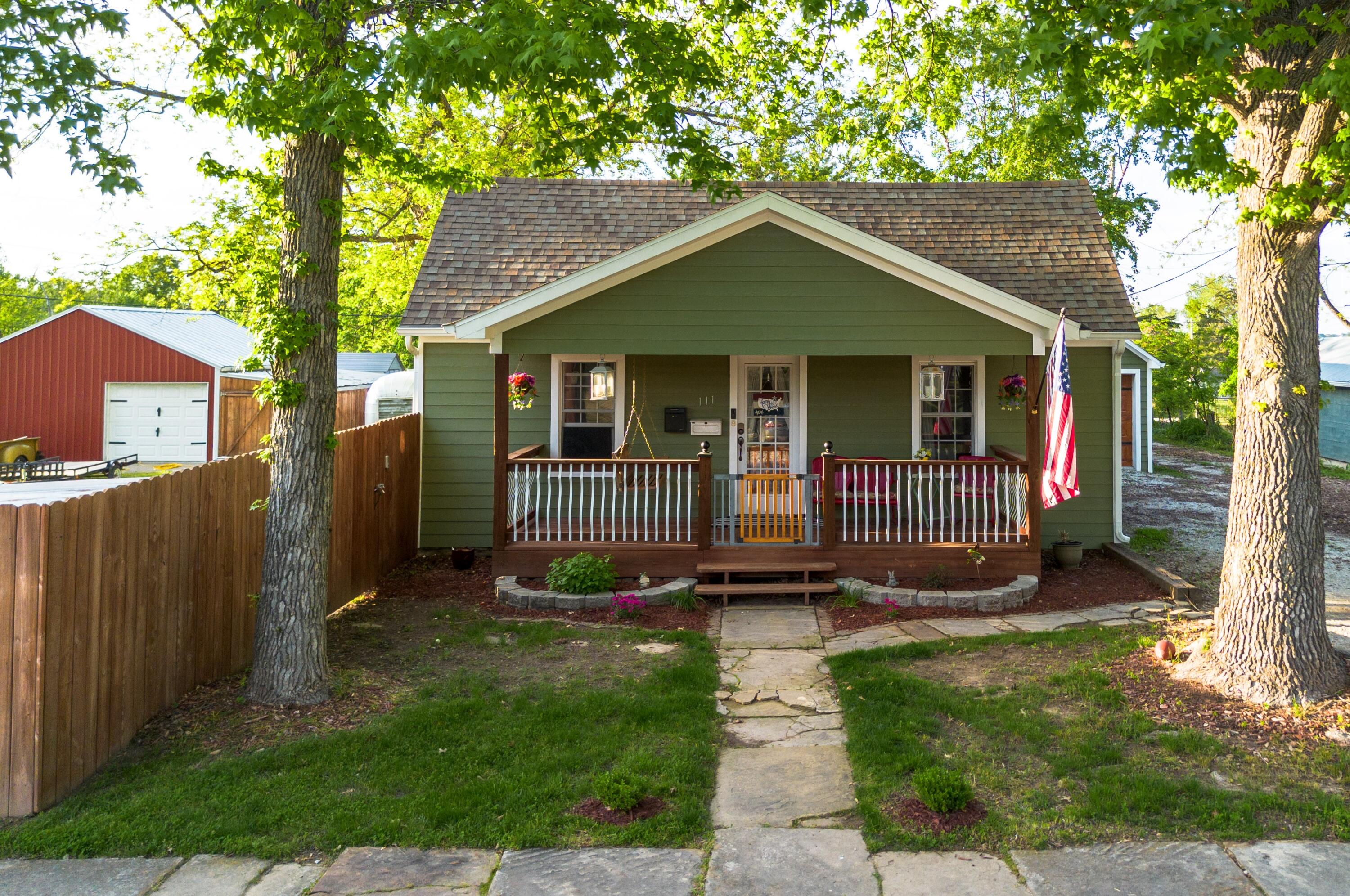 Listing image 2