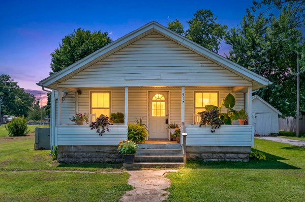 517 S MISSOURI ST, MARIONVILLE, MO 65705 - Image 58e037575e0863cd26e01db4936b6b8d/745592985