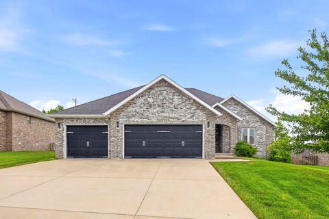 Photo of 4324 E Kentbrook Drive, Springfield, MO 65802 (MLS # 60324055)