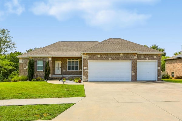 3106 N BROWNELL AVE, JOPLIN, MO 64801 - Image 5ac52e5c6d3a1e5c10ef54c797fd3a41/1008280208
