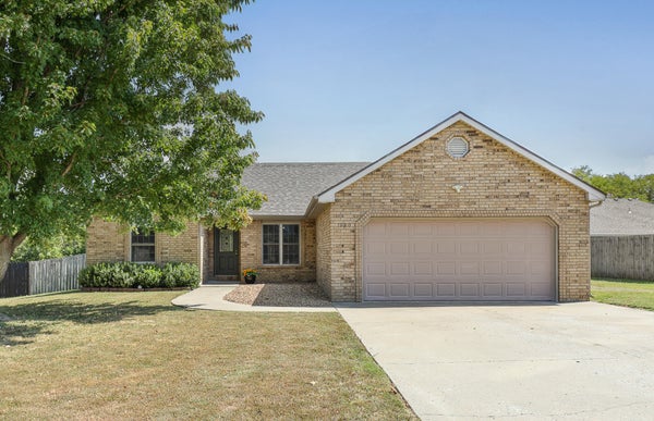 1580 S MISSION AVE, BOLIVAR, MO 65613 - Image 5e019c99b8ca6227aaacefe29a623200/4184563303