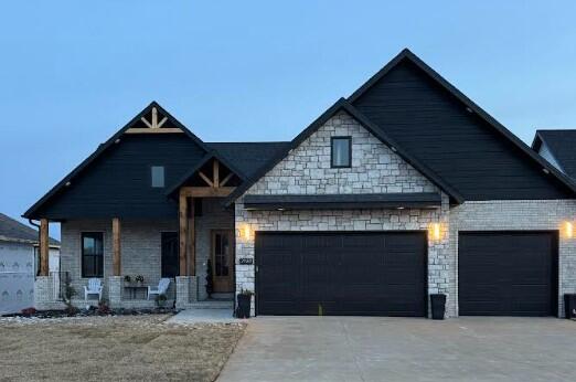 Woodvale is one of the premier subdivisions in SW Springfield with beautiful homes brought to you by Oller Building Company.  These homes are created to deliver an exceptional experience and quality with features such as whole home audio system, Anderson windows, spray foam insulations, large windows offering lots of natural light, and a oversized 3-car garage. This home has 5-bedrooms, 3-bathrooms, 11 ft ceiling in the main area, large open concept, walk-in pantry, mudroom, large master closet, family room in basement, and plenty more.