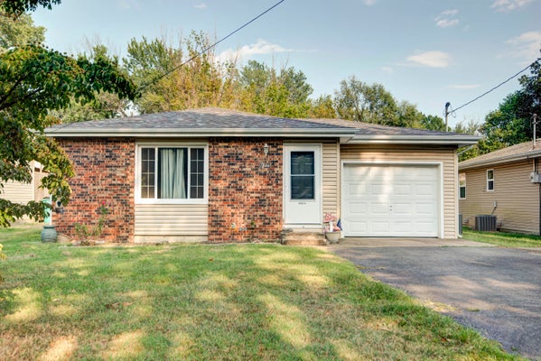 2844 N SUMMIT AVE, SPRINGFIELD, MO 65803 - Image 5e91beb4d8ad572fe5ea2ebf23e1ef47/3278035725