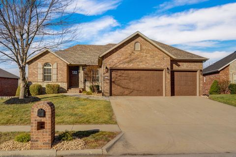Photo of 3279 W Camino Alto Street, Springfield, MO 65810 (MLS # 60312715)
