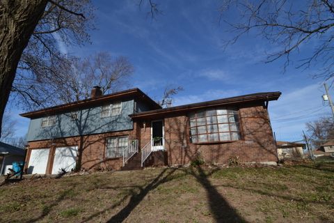 Photo of 713 E Meadowlark Circle, Springfield, MO 65810 (MLS # 60311652)