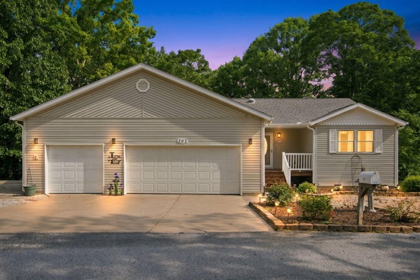 203 QUEENSBERRY DR, REEDS SPRING, MO 65737 - Image 61b8fc5dfbdd24a11566fbb04a31a544/4059375201