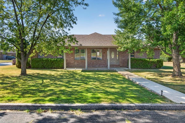 2403 FRUIT STATION DR, MOUNTAIN GROVE, MO 65711 - Image 6216656af32dfd6db9ad5d40bca1b663/2987245093