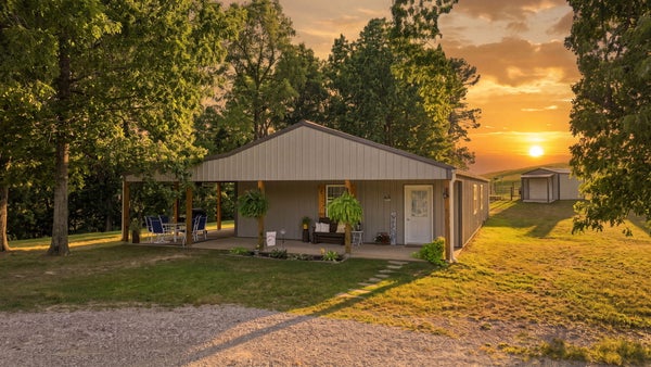 426 STOCK LN, CHESTNUTRIDGE, MO 65630 - Image 622947c2d8f508ca1c8b37e433264a31/3207460889