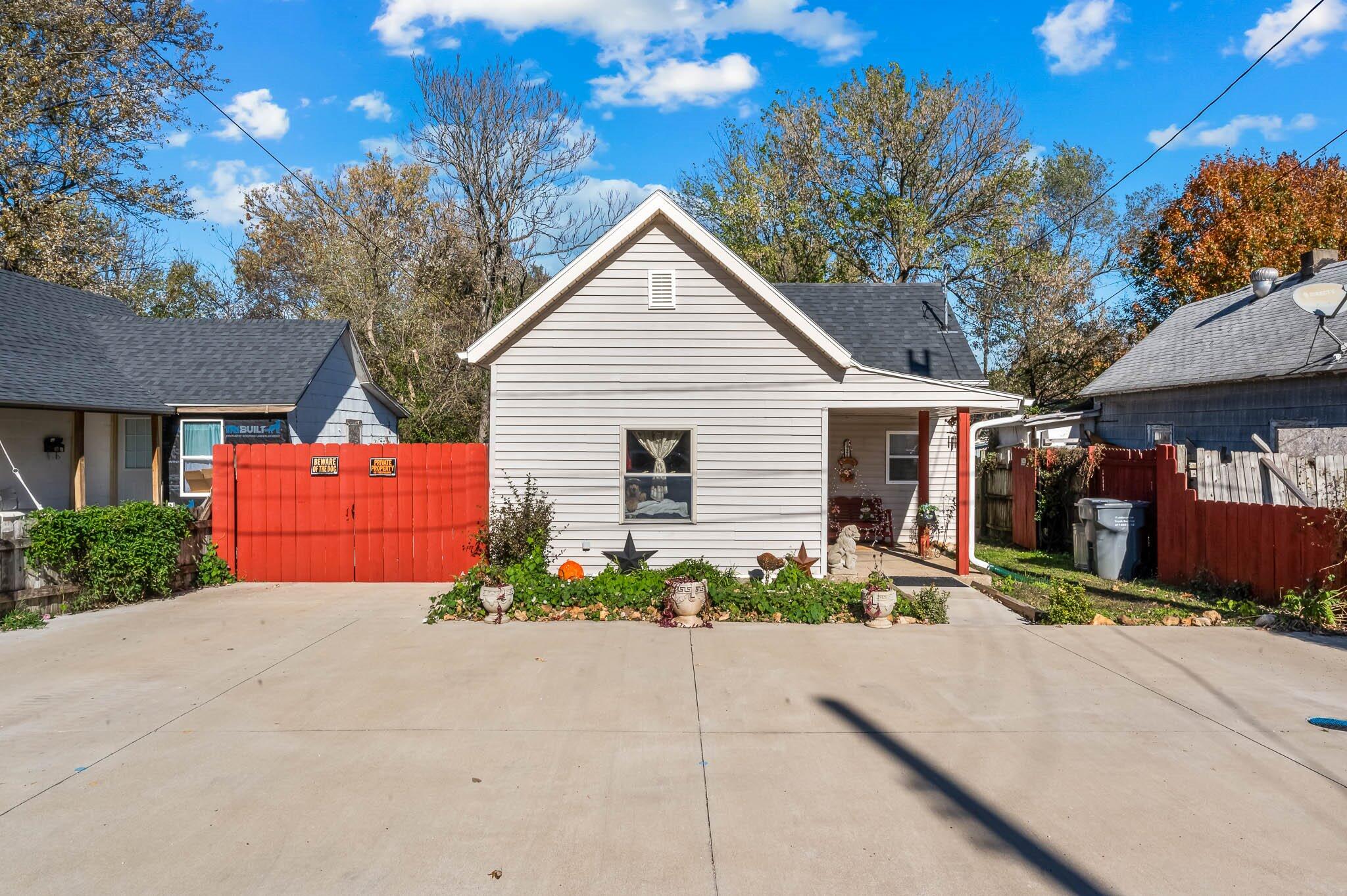 Kellett's - Residential