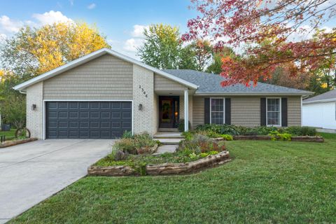 Photo of 1344 Cherokee Court, Marshfield, MO 65706 (MLS # 60307105)
