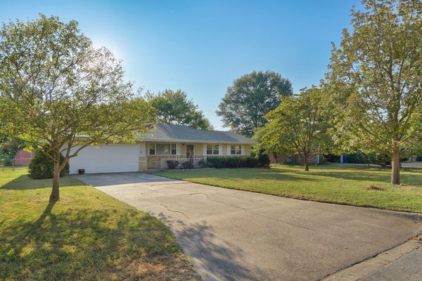 442 S YORK AVE, SPRINGFIELD, MO 65802 - Image 64dd4bf9bdfedf775c088f3d7dac7029/1910814432