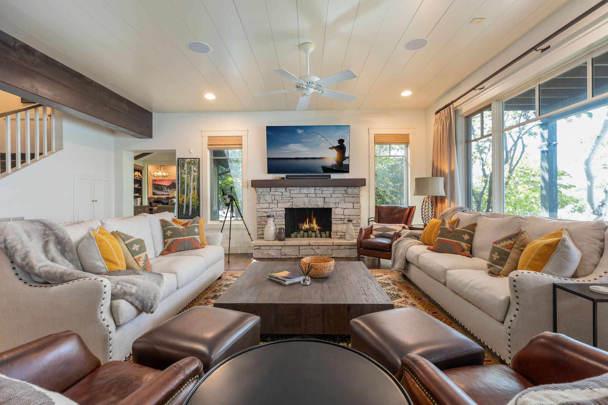 343 Bridgeview Drive