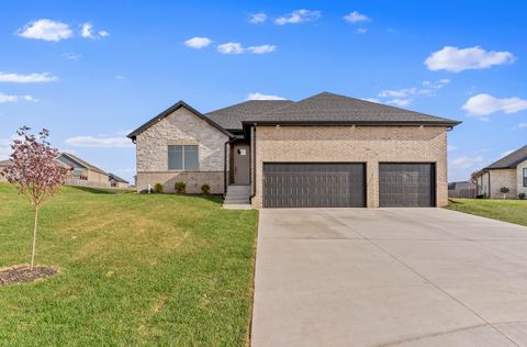 Photo of 1276 W Sage Court, Springfield, MO 65810 (MLS # 60310351)