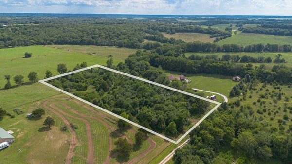 W MOON SHADOW LN, SPRINGFIELD, MO 65802 - Image 697d0134c3afc332916d3bd6c61d8bbf/2299872440
