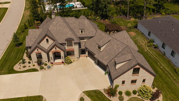 871 E KENMARE CT, NIXA, MO 65714 - Image 6a8f75bcbff0c95ec79005c9c03947dc/268450514