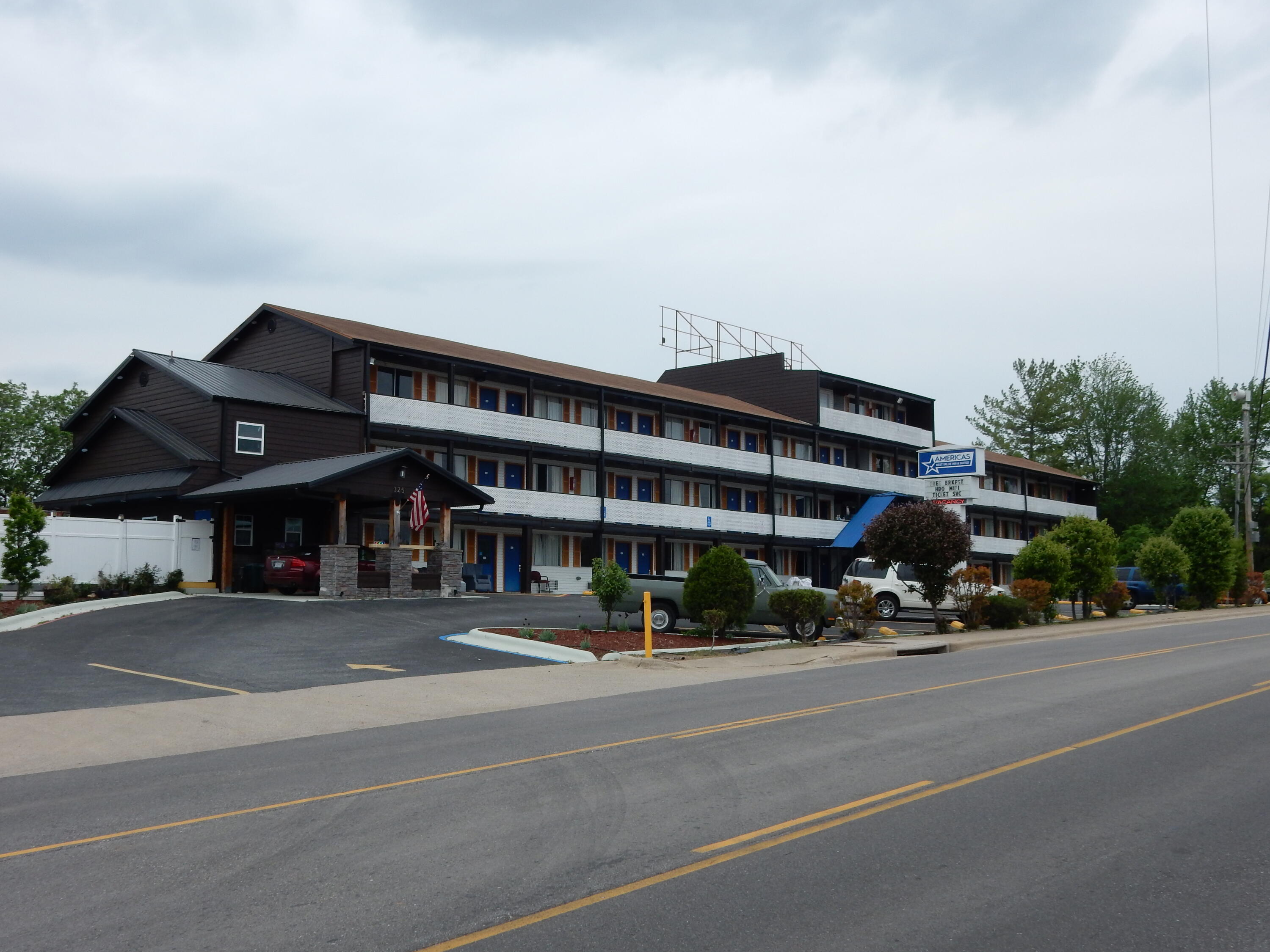 A 43 room highly successful motel in a desirable location on Gretna Rd just a few blocks north of 76 Country Blvd and the Titanic attraction. This motel is in top condition with excellent income and profits. Two bedroom manager quarters next to office for owner or manager. Property also features guest laundry and commercial laundry.
