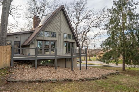 Photo of 6252 S Philmar Drive, Springfield, MO 65804 (MLS # 60311675)