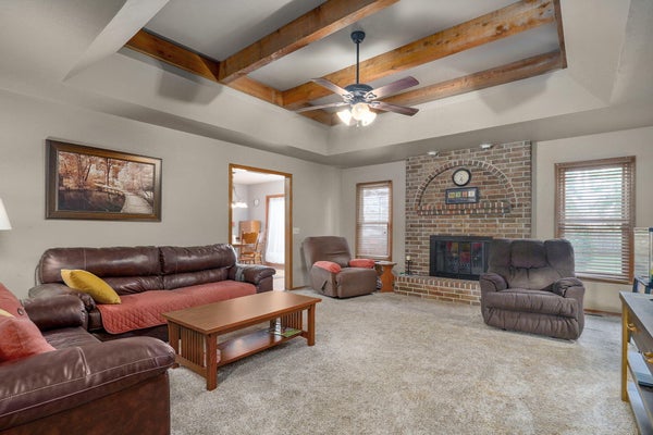 404 N ELLEN ST, NIXA, MO 65714 - Image 6c889e98c88cbc357d4544ac1f21fe6a/85962068