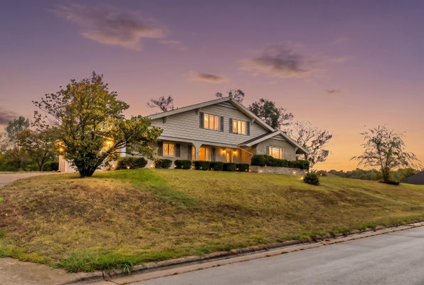 4347 N SHIRLEY AVE, SPRINGFIELD, MO 65803 - Image 6ca5f34f40f64ea611d616378f12e57d/2688536802