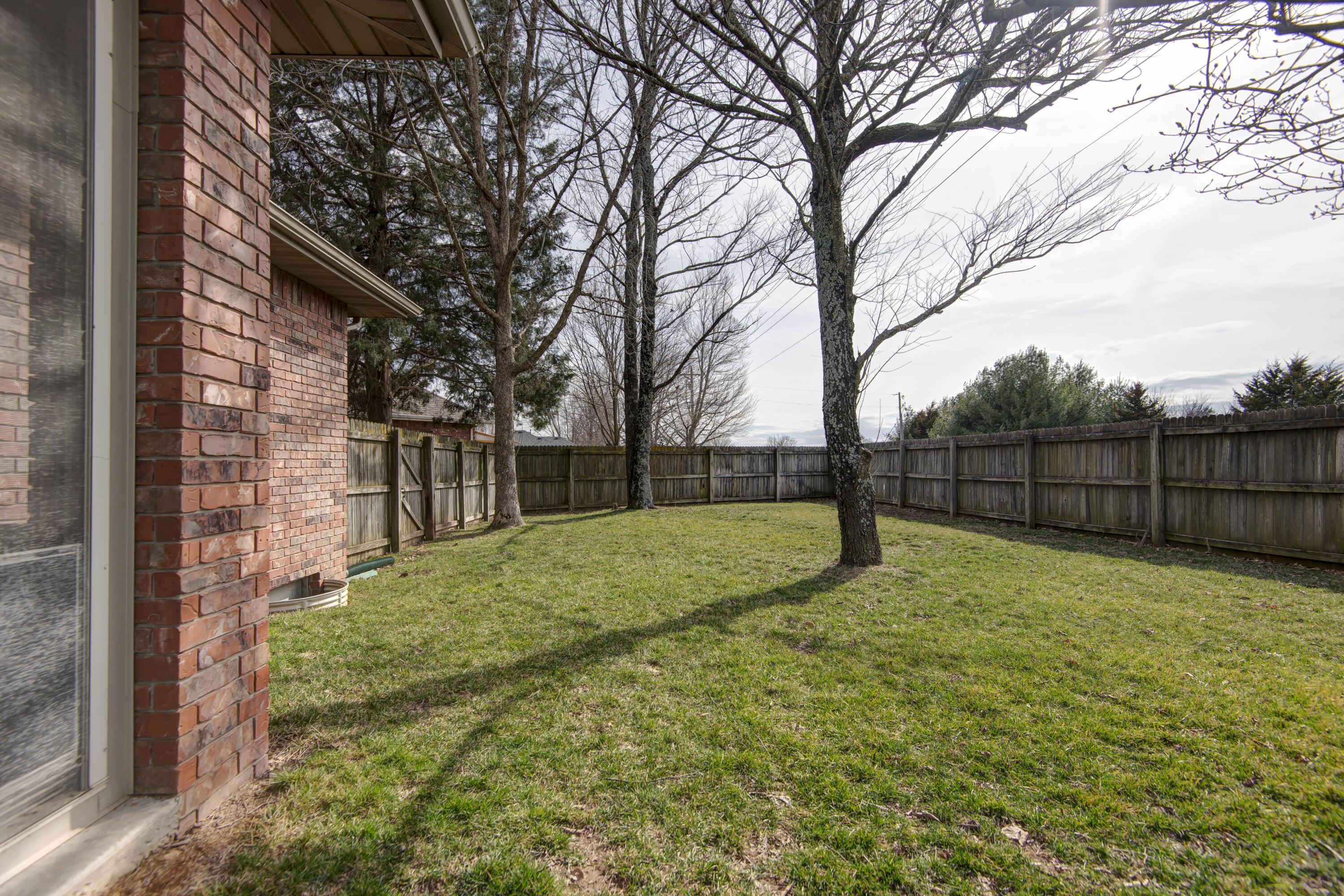 River Road Est - Residential