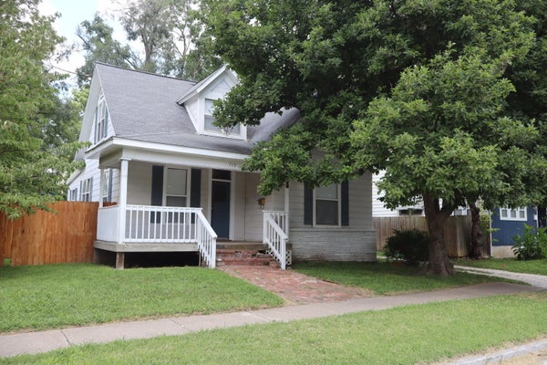 715 E LYNN ST, SPRINGFIELD, MO 65802 - Image 6e441ac6d81d0ff3cfb3d6a7a607f696/2388774643