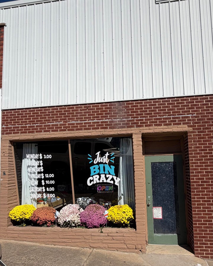 Photo 1 of 9 — 308 E Commercial Street, Mansfield, MO 65704